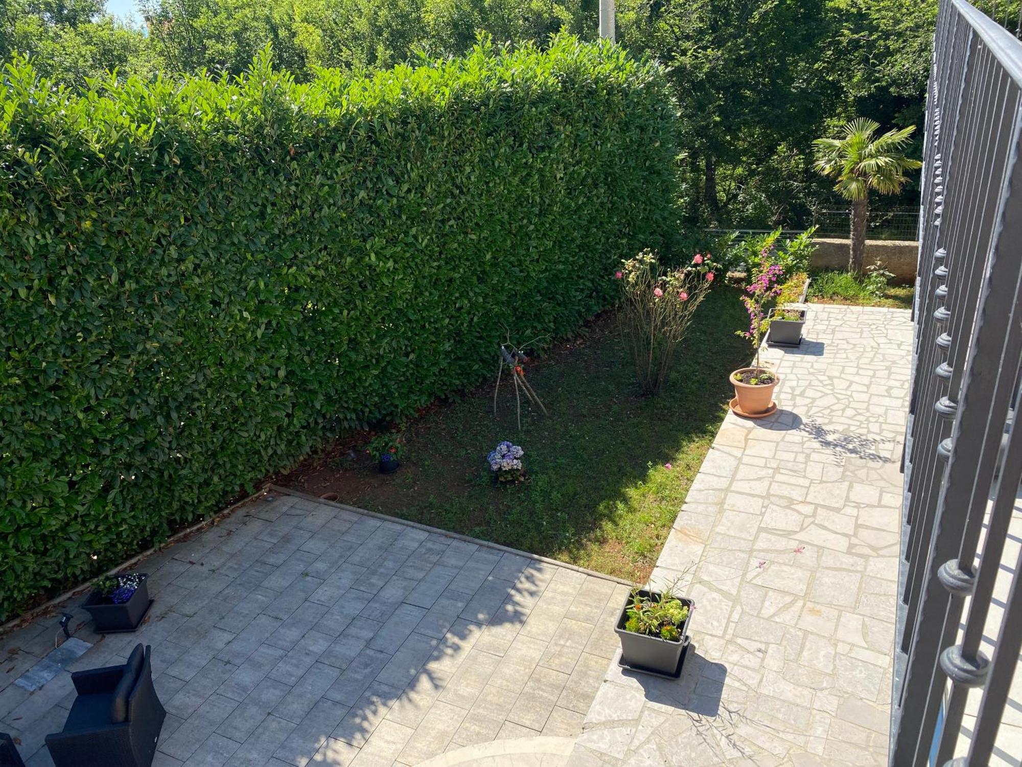 Apartmani Foresta Kras Εξωτερικό φωτογραφία